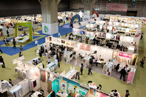写真＿展示会の概観